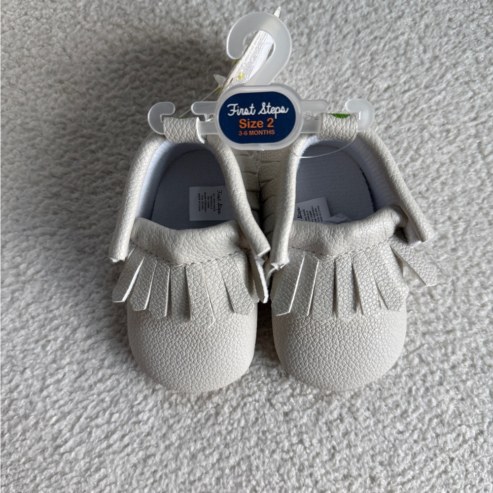 First Steps by Stride Rite Baby Moccasins Fringe Shoes Size 2 (3–6 Months) NWT - Picture 2 of 5